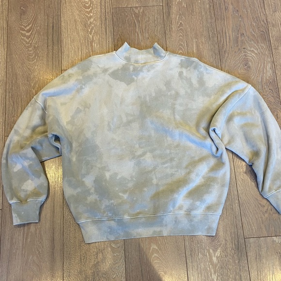 Aritzia TNA Cozy Fleece Mega Mock Sweatshirt - Picture 5 of 5